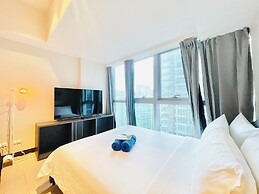 Uptown Parksuites 1