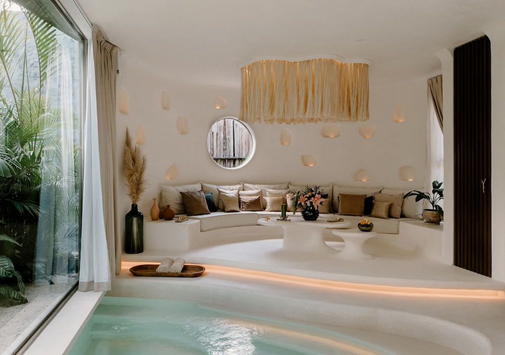 Hotel Milam, Michelin Key winner