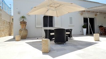Villa Gargasole - Eleganza e Comfort con Piscina Privata