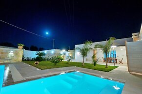 Villa Gargasole - Eleganza e Comfort con Piscina Privata