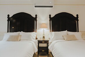 Los Murmullos Casa Boutique Campeche