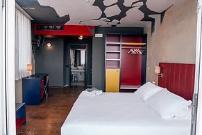 K Modern Hotel