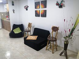 Café de Colores con balcon