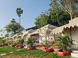 River view Tent Resort