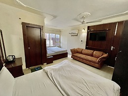 Hotel Himgiri