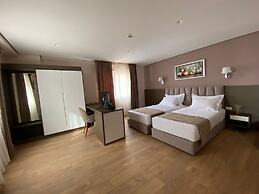Doanesia Premium Hotel & Spa