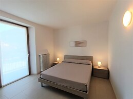 Winter Spring Summer Apartments