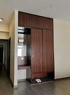 Weekdays Hotel