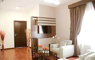 Weekdays Hotel