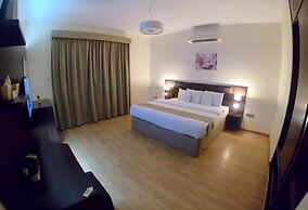 Weekdays Hotel
