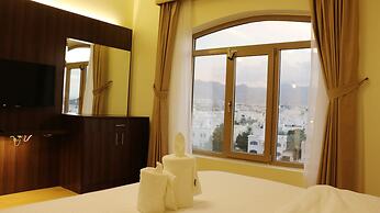Weekdays Hotel