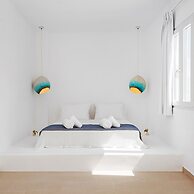 VOCA HOTEL & SUITES