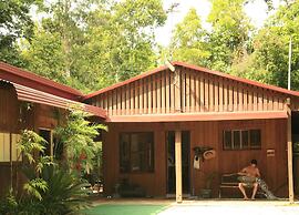 Tropical Bliss BNB