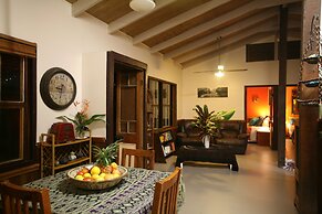 Tropical Bliss BNB