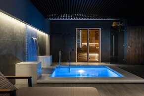 THE ELEMENTS HOTEL