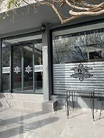 Badu Boutique Hotel