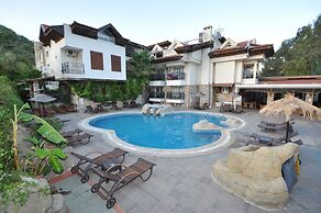 SUNBLUE APART HOTEL
