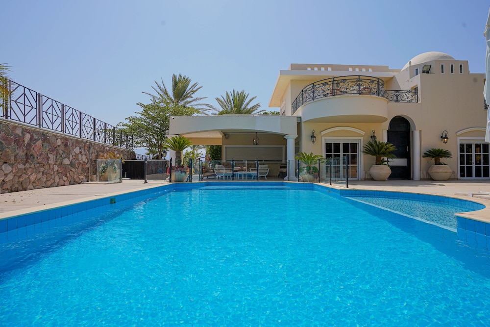 YalaRent Olive Tree Villa with Private Pool