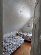 Hals Guesthouse by Engimyri