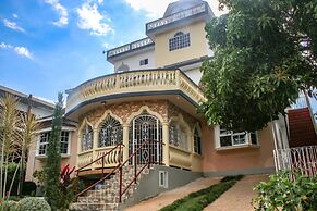 Van Villa Holidays