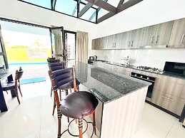 Paradise Villas