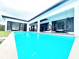 Paradise Villas
