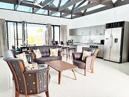 Paradise Villas