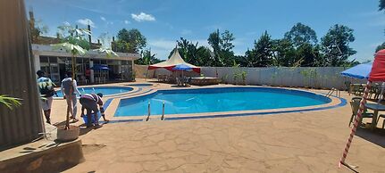 Roddy Hotel Kisumu