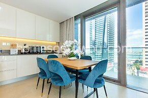 Homesgetaway- 2BR in Marina Gate Tower 2