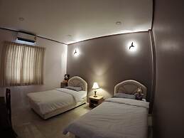 Lets Chill Pool Villa Najomtien Sattahip
