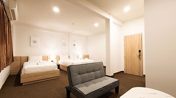 B2 Phayao Boutique & Budget Hotel