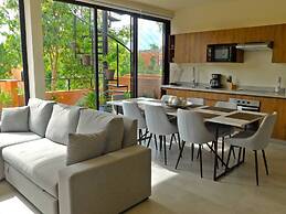 Roomy Apt With Private Terrace - Amazing Amenities