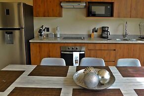 Roomy Apt With Private Terrace - Amazing Amenities