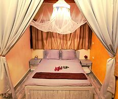 Bungalow With Swimming-pool - Garden - Jacuzzi