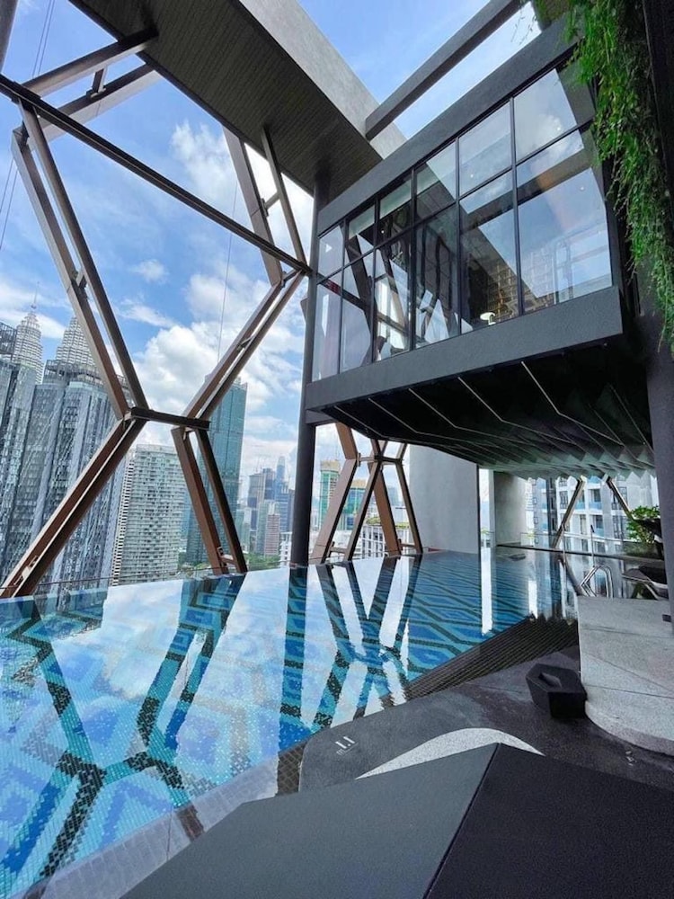 Luxurious Suites in Kl Centre