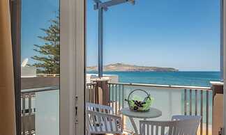 Room in Guest Room - Girogiali Beach Hotel
