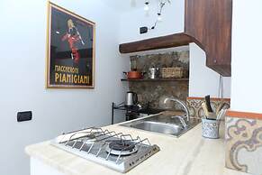 Central Apartment With Balcony