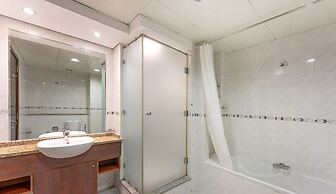 Homesgetaway - JLT Lake Views 1BR