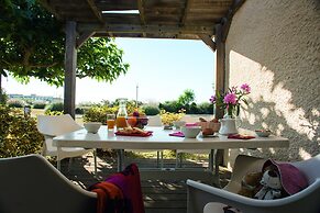 SOWELL RESIDENCES Les Lauriers Roses