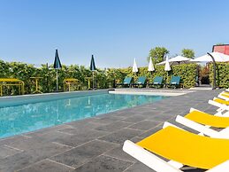 Ibis Styles Miramas - Provence