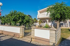 Apartments Loncar