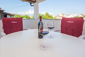Apartments Loncar
