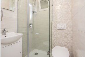 Apartments Loncar