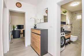 Apartments Loncar