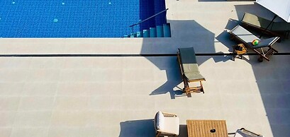 Oinolithos Luxury Villas
