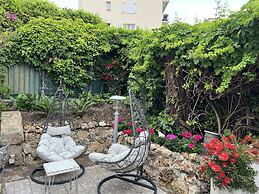 VILLA PALMIERS BY ESTATES CANNES