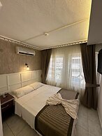 Eras Hotel