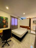 Grand ilama Hotel