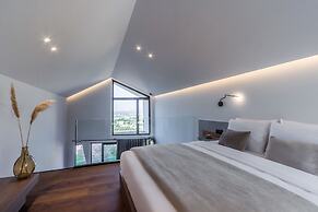 ACRO Upscale Residences