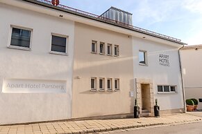 Aparthotel Parsberg Green Design Ferstl